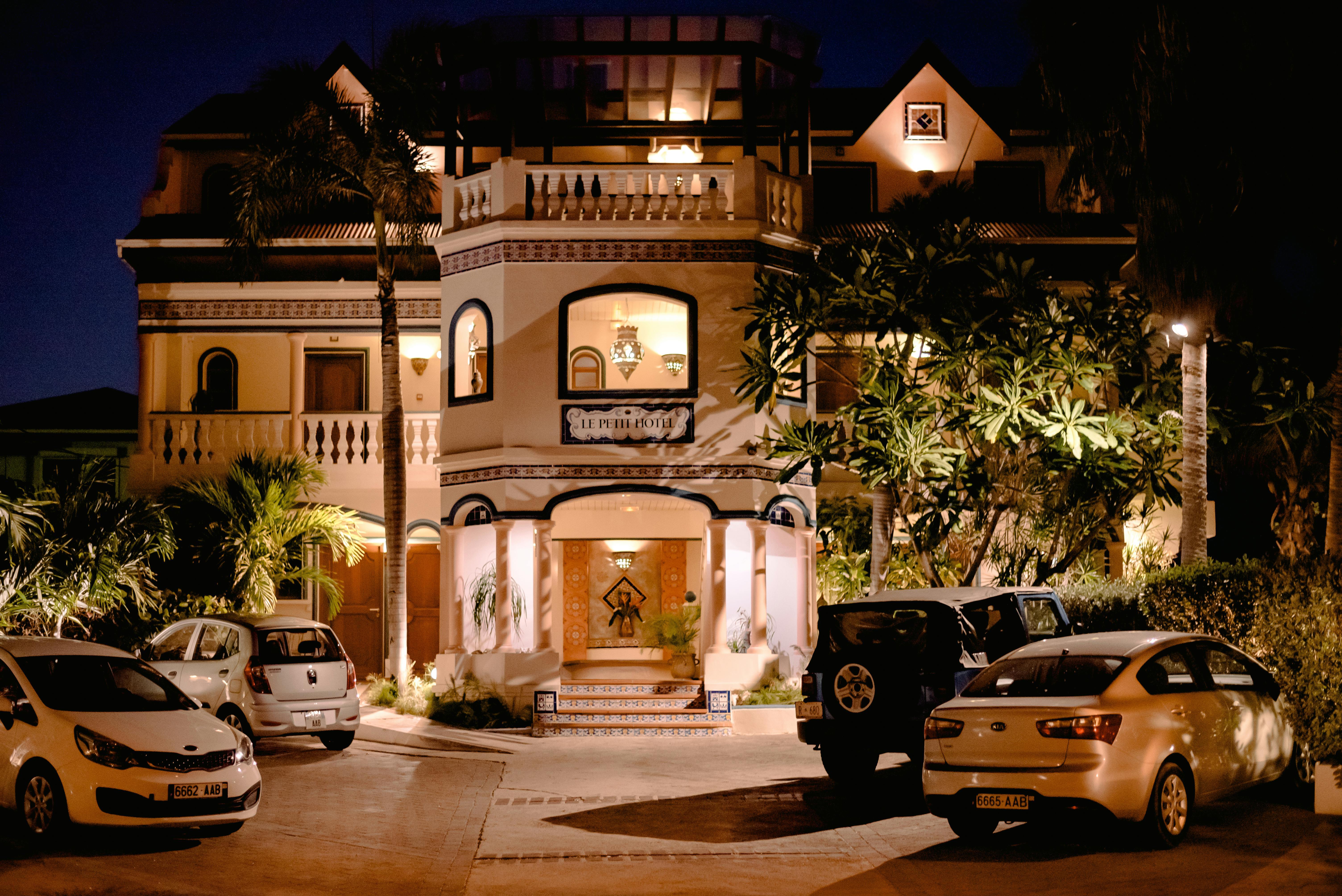 Tajska wyspa jako ilustracja cyfrowego nomada w Tajlandii